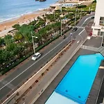 Grande - Avec Balcon - Victoria Surf *