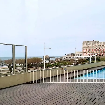 Grande - Avec Balcon - Victoria Surf Apartment