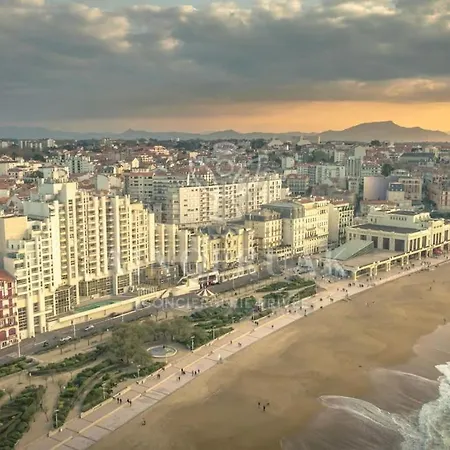 Grande - Avec Balcon - Victoria Surf Lägenhet *