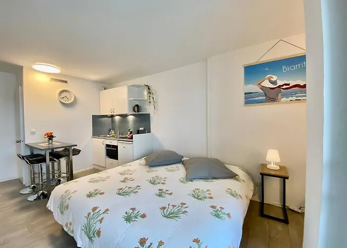 Grande - Avec Balcon - Victoria Surf *