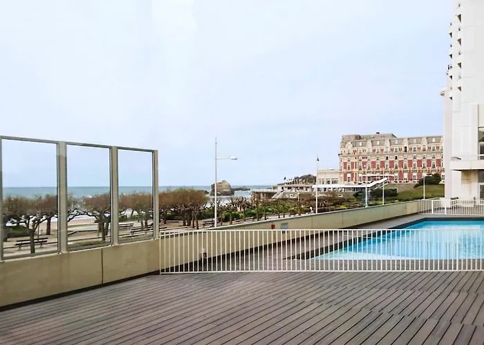 Grande - Avec Balcon - Victoria Surf Apartament