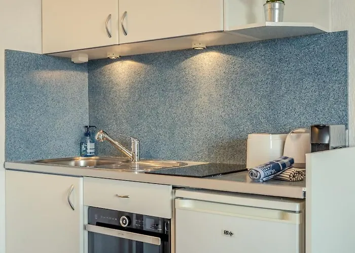 Grande - Avec Balcon - Victoria Surf Apartament