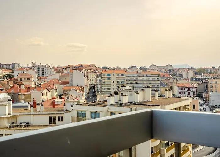 Apartament Grande - Avec Balcon - Victoria Surf *